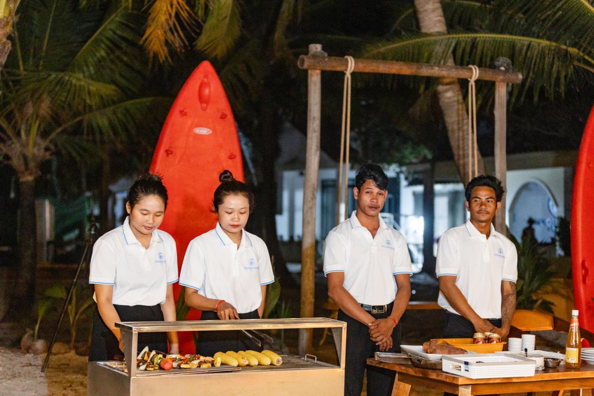 Soonnoeng Resort Koh Rong Sanloem Exterior foto